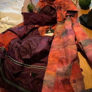 Burton women’s ski jacket